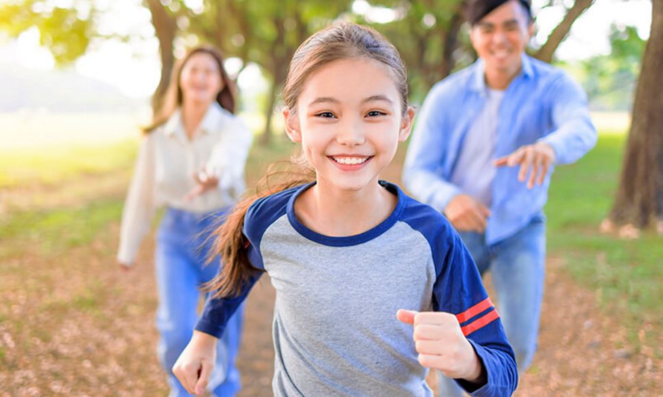 family running outside